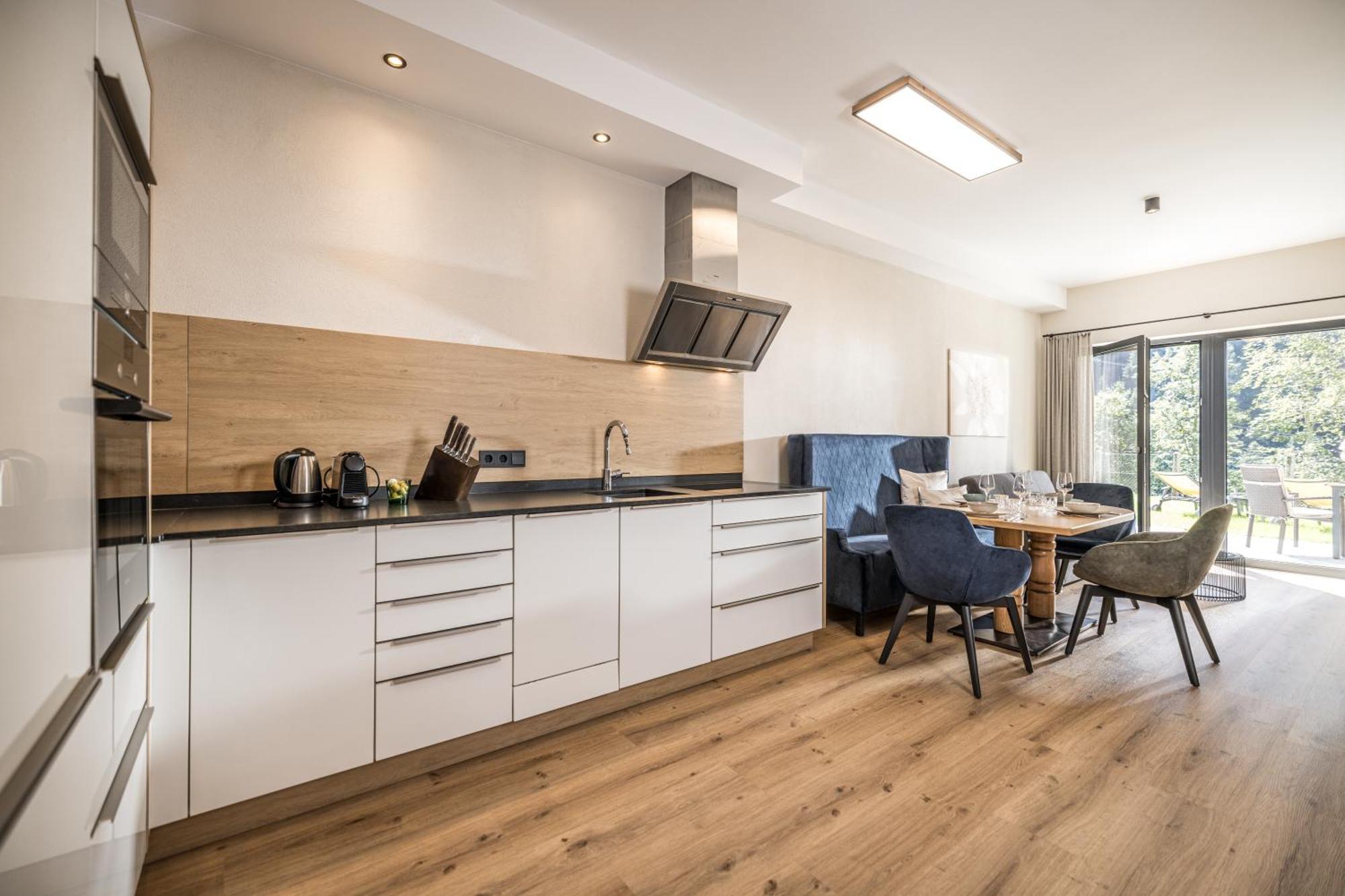 Natur Zeit - Alpine Garden Apartments Mayrhofen Ngoại thất bức ảnh