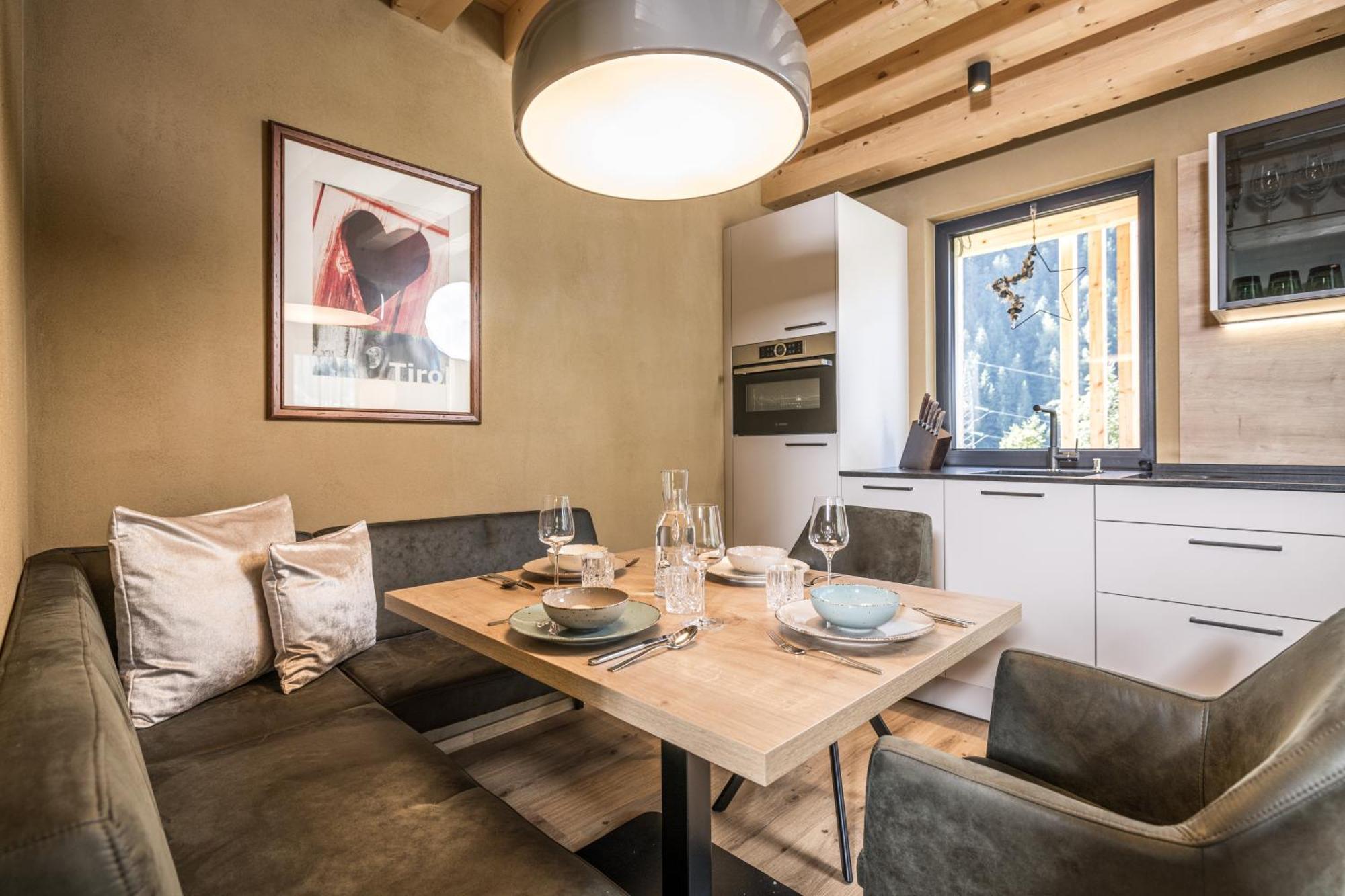 Natur Zeit - Alpine Garden Apartments Mayrhofen Ngoại thất bức ảnh