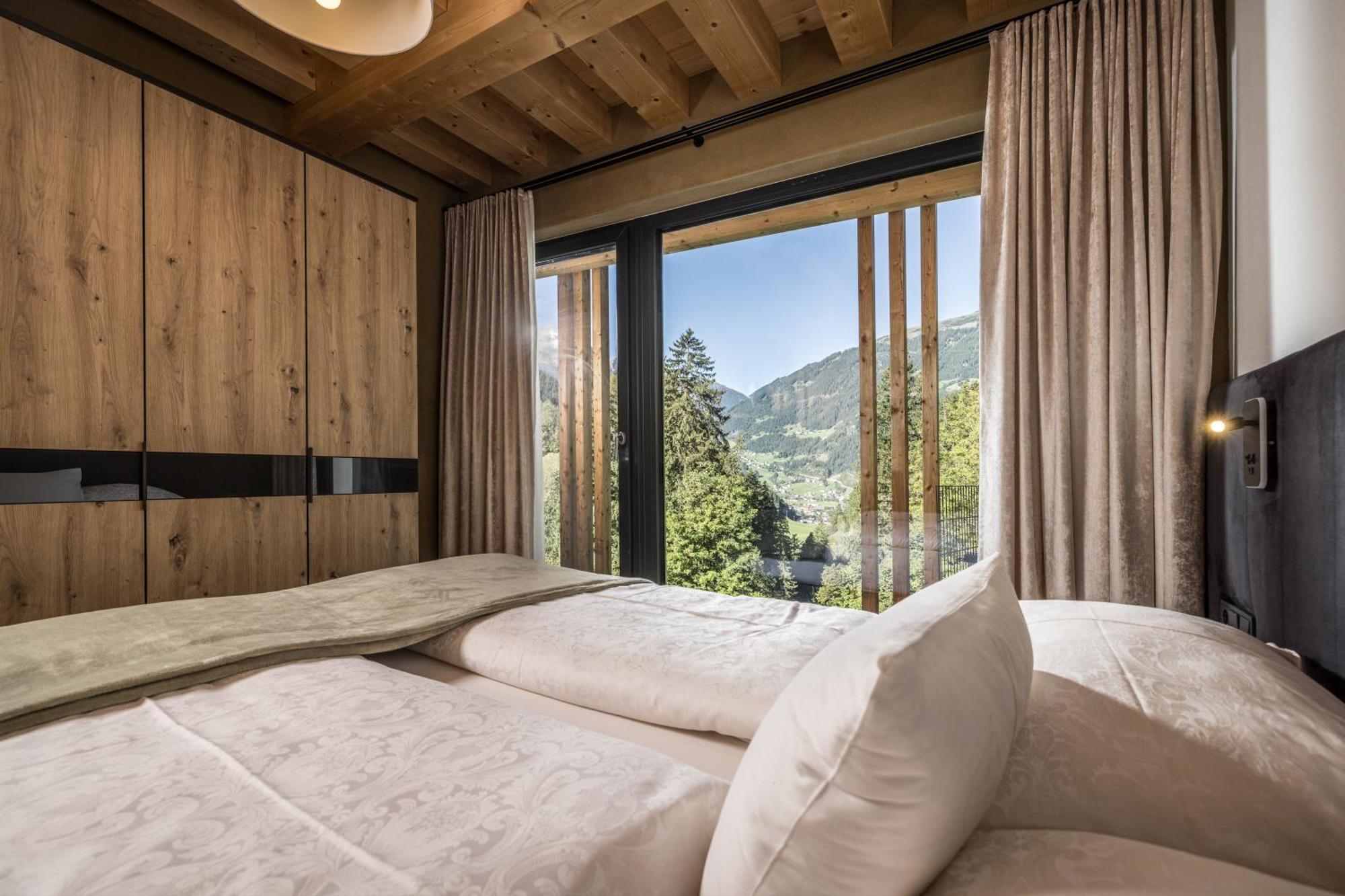 Natur Zeit - Alpine Garden Apartments Mayrhofen Ngoại thất bức ảnh