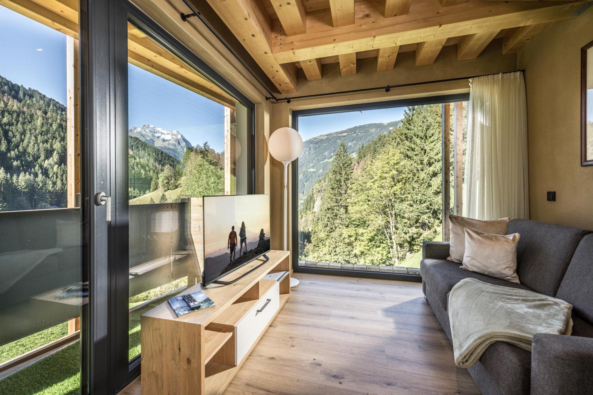 Natur Zeit - Alpine Garden Apartments Mayrhofen Ngoại thất bức ảnh