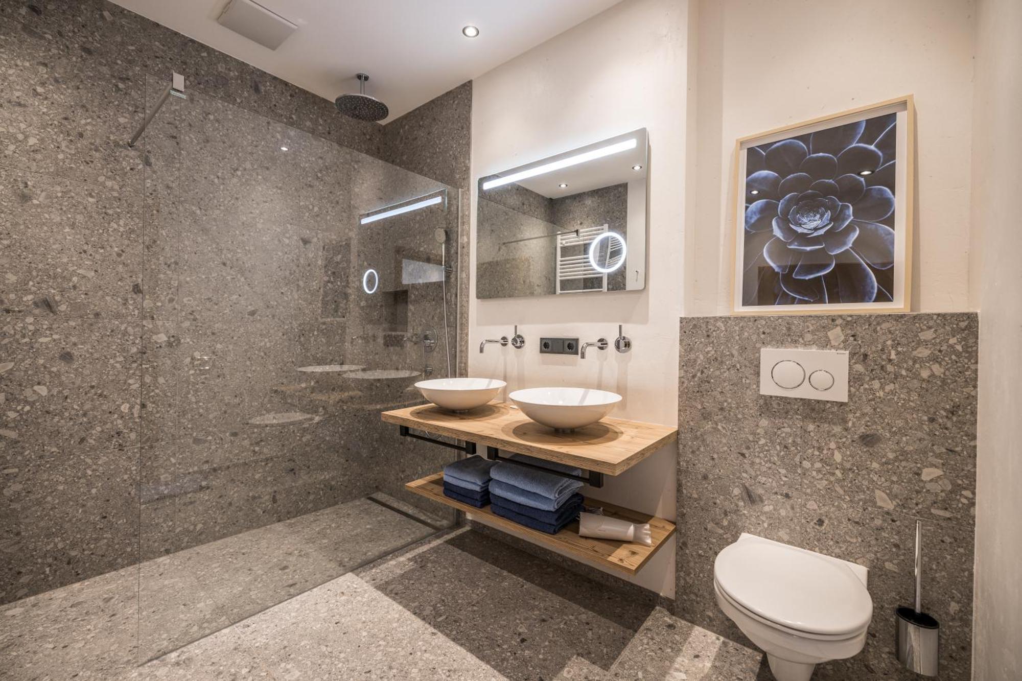 Natur Zeit - Alpine Garden Apartments Mayrhofen Ngoại thất bức ảnh