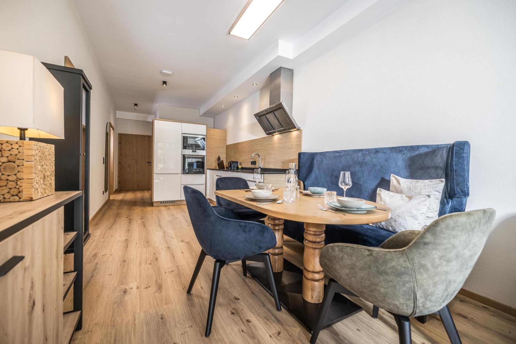 Natur Zeit - Alpine Garden Apartments Mayrhofen Ngoại thất bức ảnh